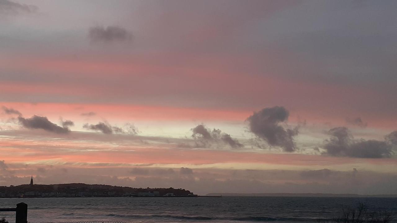 Le Studio Du Ris Douarnenez Exterior photo